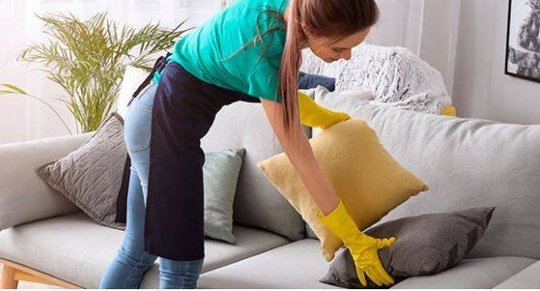 Cómo limpiar un sofá de tela fácilmente paso a paso